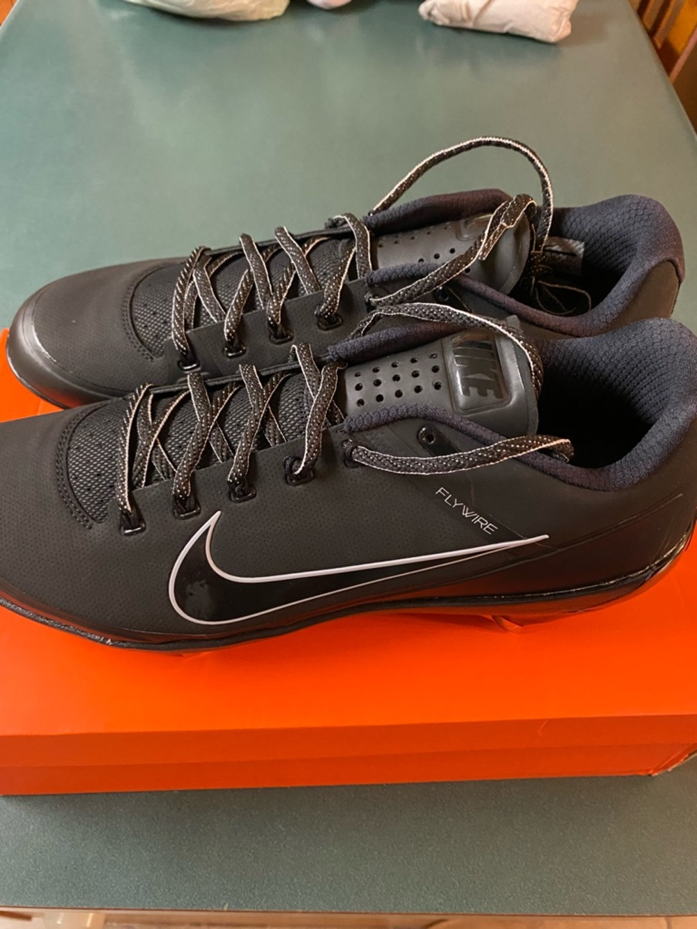 NIB Nike Air Clipper ‘17 Men's Black Flywire Cleats with Black Swoosh Size 15